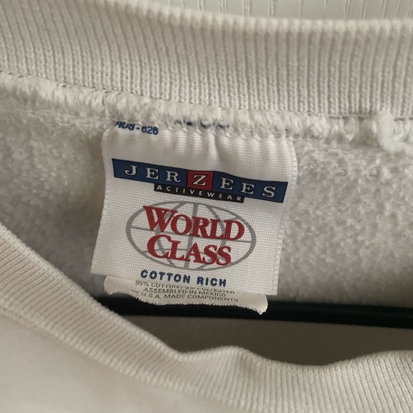 Vintage Hershey Park Sweater - Picture 3 of 4